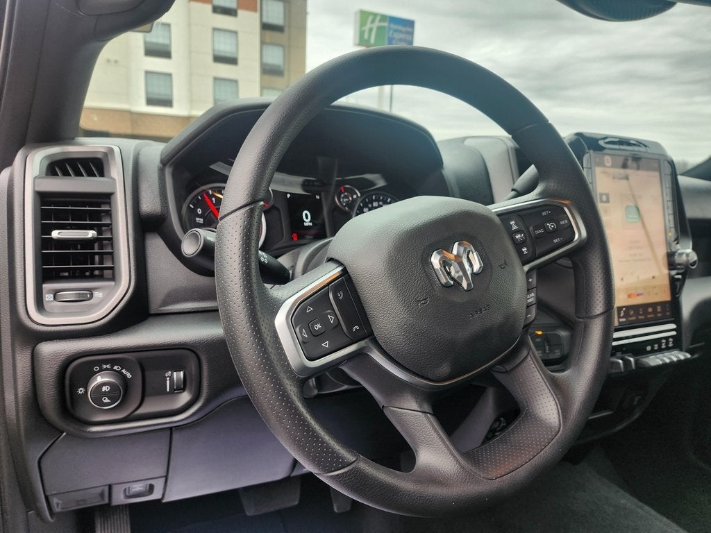 2026 RAM Ram 2500 RAM 2500 BLACK EXPRESS CREW CAB 4X4 6'4' BOX