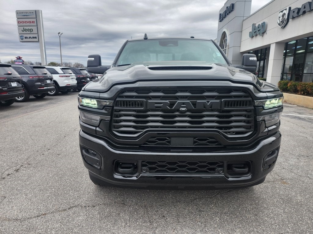 2026 RAM Ram 2500 RAM 2500 BLACK EXPRESS CREW CAB 4X4 6'4' BOX