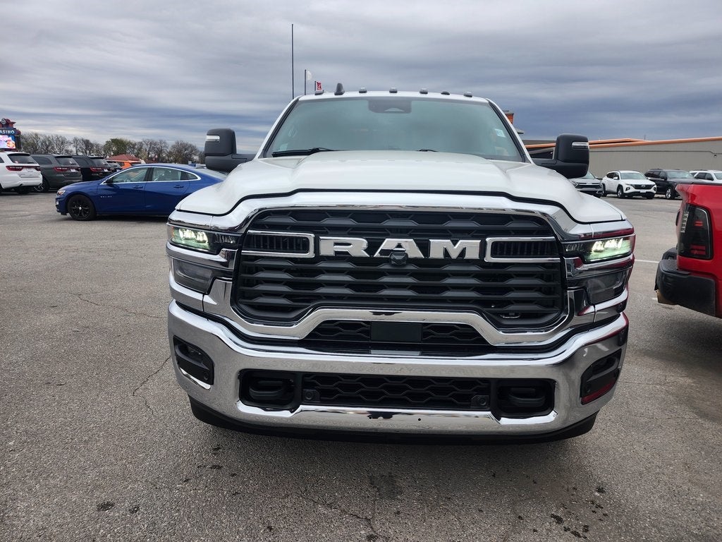 2026 RAM Ram 3500 RAM 3500 TRADESMAN CREW CAB 4X4 8' BOX
