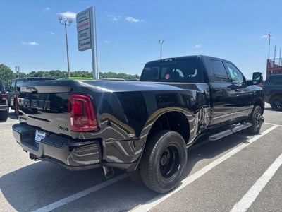 2026 RAM Ram 3500 RAM 3500 LARAMIE CREW CAB 4X4 8' BOX