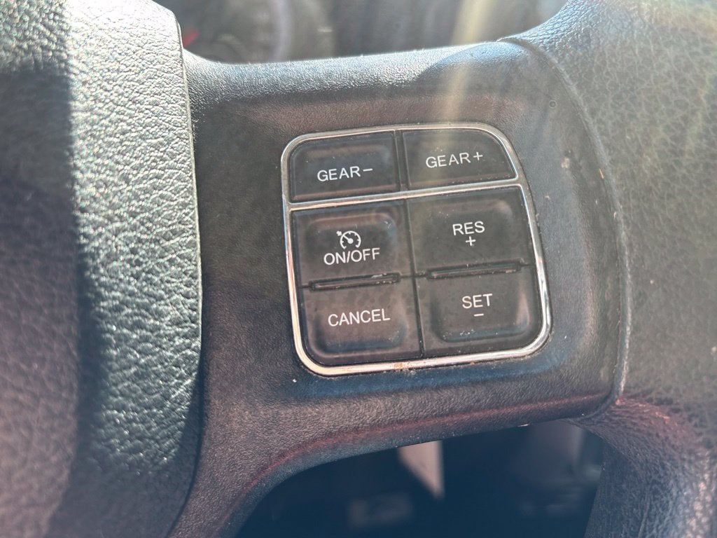 2019 RAM 1500 Classic Tradesman Crew Cab 4x2 5'7' Box