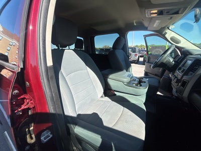 2019 RAM 1500 Classic Tradesman Crew Cab 4x2 5'7' Box