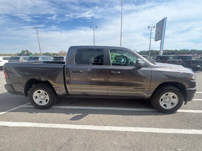 2027 RAM Ram 1500 RAM 1500 TRADESMAN CREW CAB 4X4 5'7' BOX