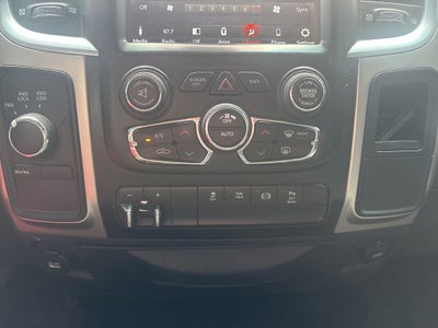 2018 RAM 2500 SLT Crew Cab 4x4 6'4' Box