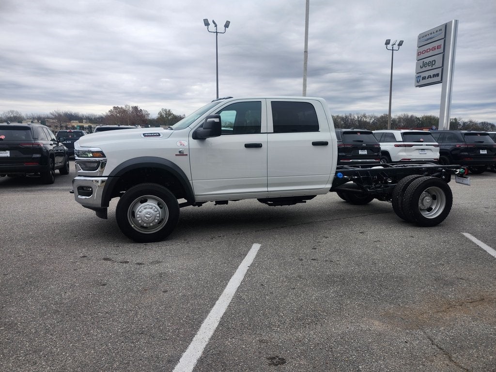 2026 RAM Ram 4500 Chassis Cab RAM 4500 TRADESMAN CHASSIS CREW CAB 4X4 60' CA