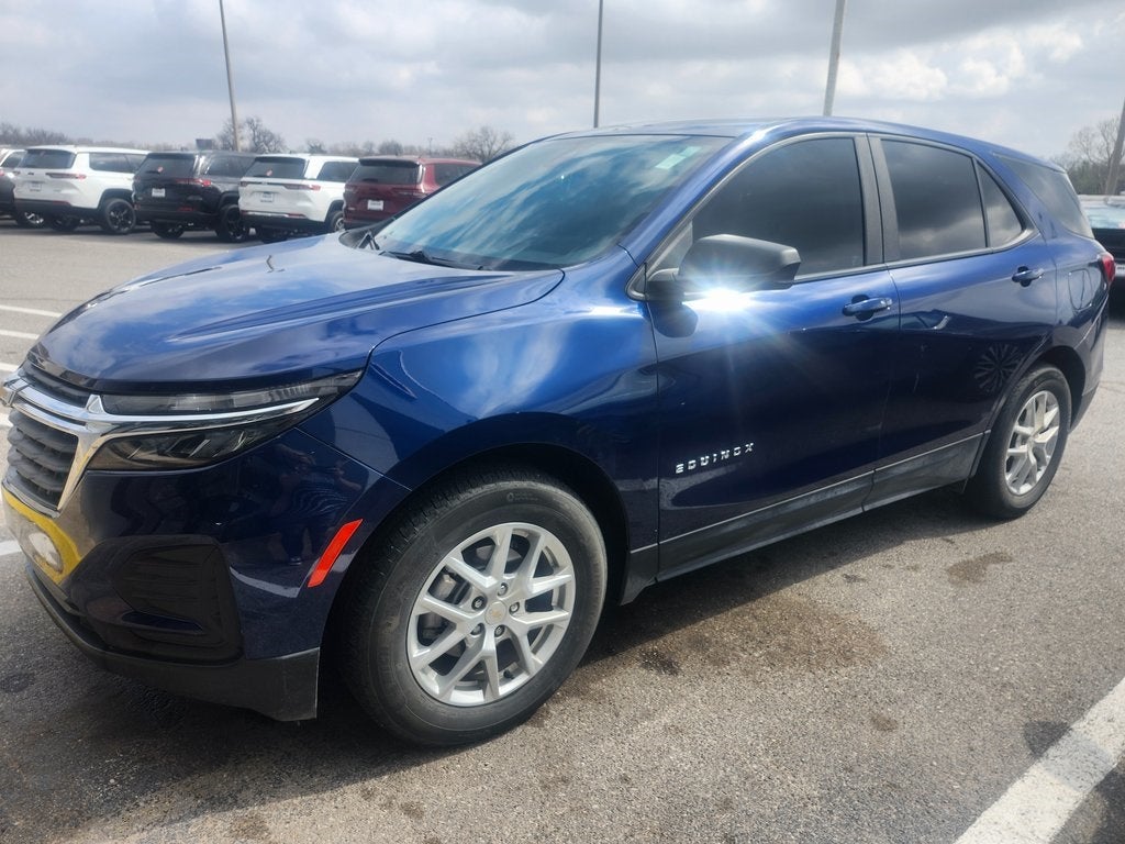 2023 Chevrolet Equinox FWD LS