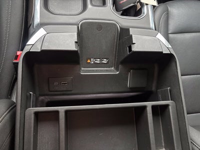 2023 GMC Sierra 1500 4WD Crew Cab Short Box SLT