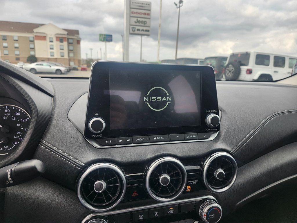 2024 Nissan Sentra SV Xtronic CVT