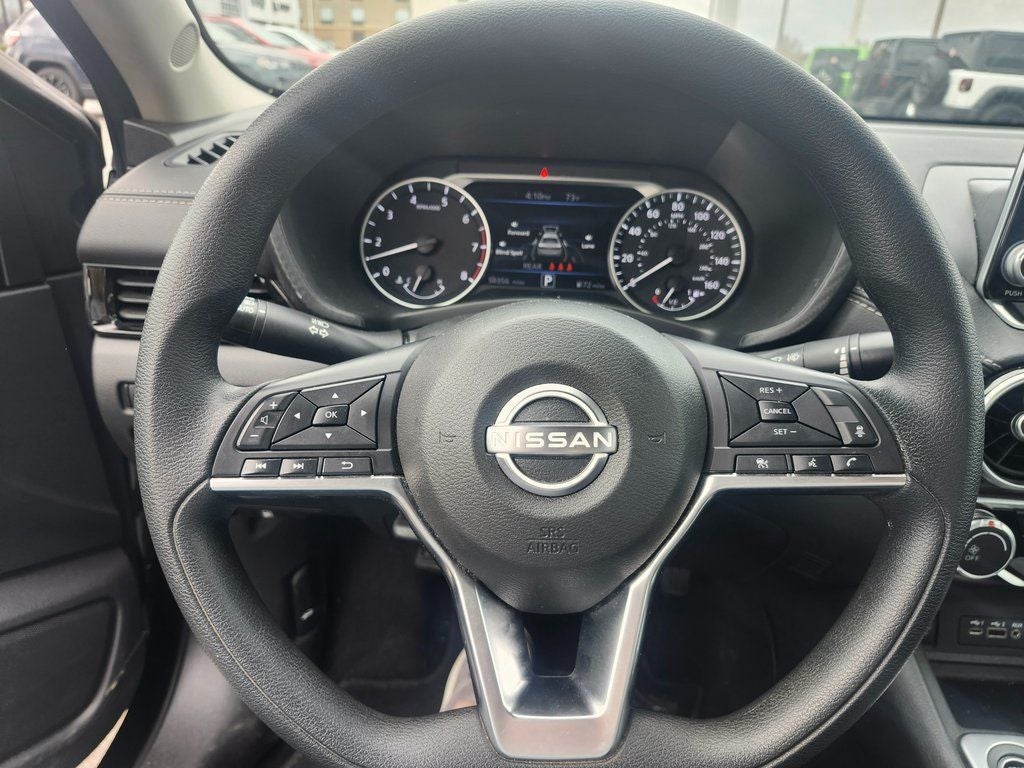 2024 Nissan Sentra SV Xtronic CVT