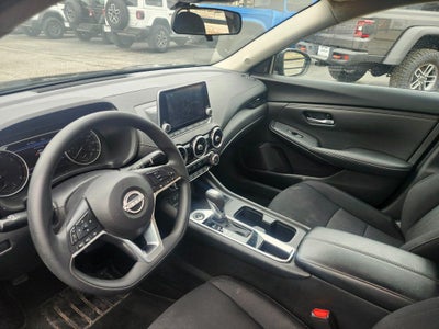 2024 Nissan Sentra SV Xtronic CVT
