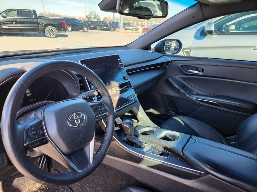 2022 Toyota Avalon XLE