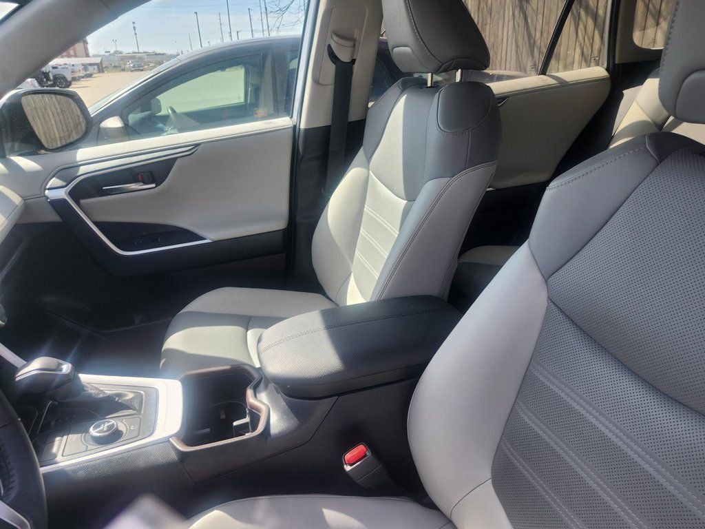 2022 Toyota RAV4 Hybrid Limited