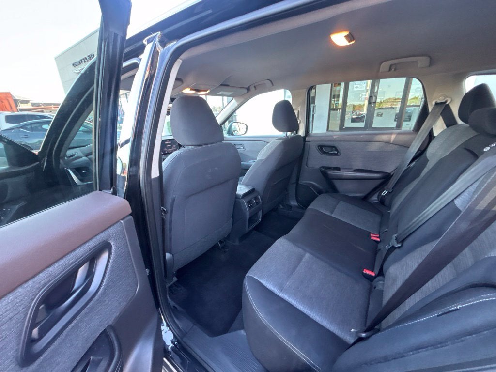 2021 Nissan Rogue S FWD
