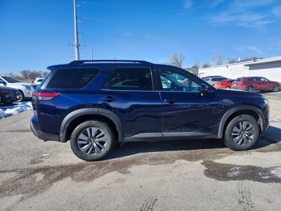 2025 Nissan Pathfinder SV FWD