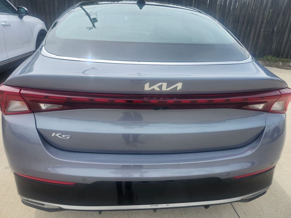 2022 Kia K5 EX