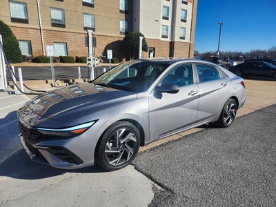 2025 Hyundai Elantra SEL Convenience