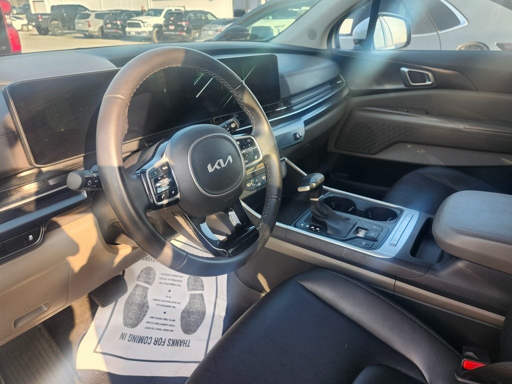 2025 Kia Carnival MPV LXS