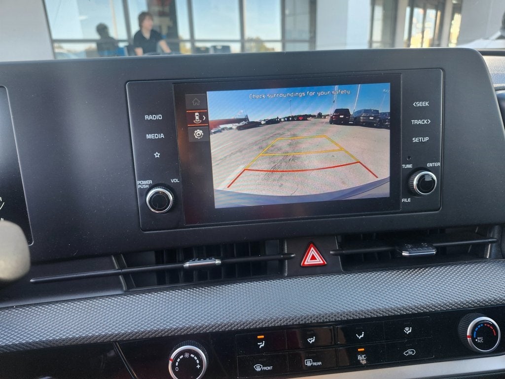 2023 Kia Sportage LX