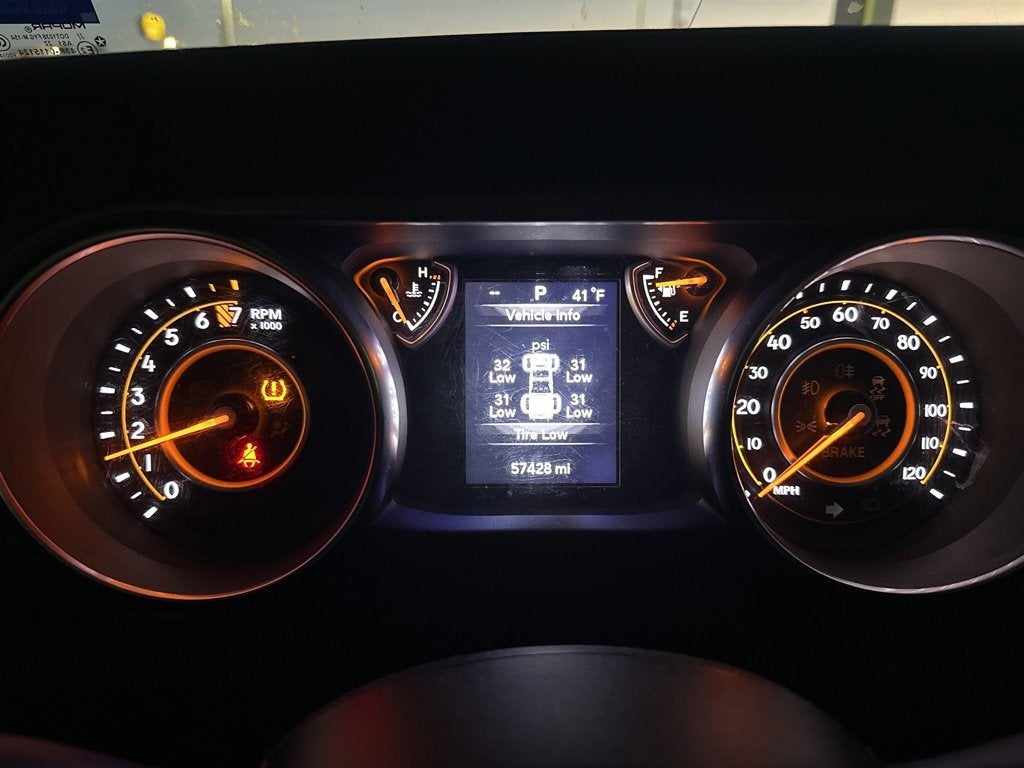 2022 Jeep Gladiator Sport