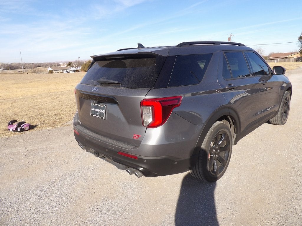 2022 Ford Explorer ST