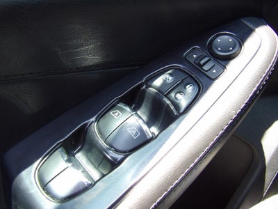 2018 Nissan Maxima SR
