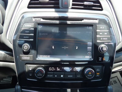 2018 Nissan Maxima SR