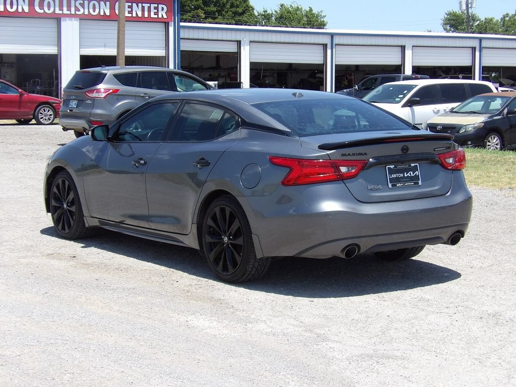 2018 Nissan Maxima SR
