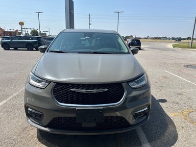 2022 Chrysler Pacifica Hybrid Touring L