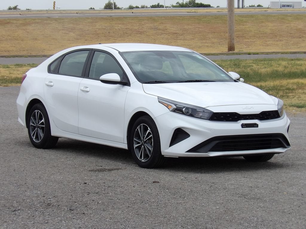 2024 Kia Forte LXS