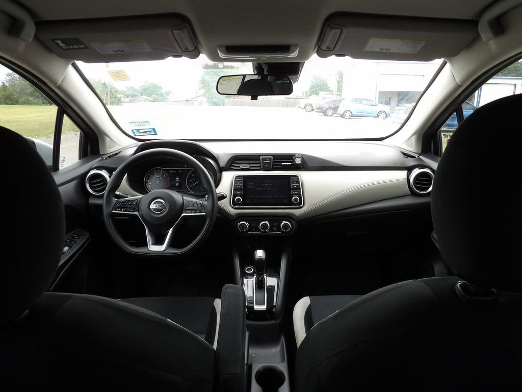 2020 Nissan Versa SV
