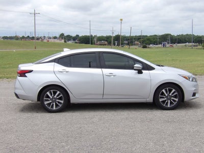2020 Nissan Versa SV