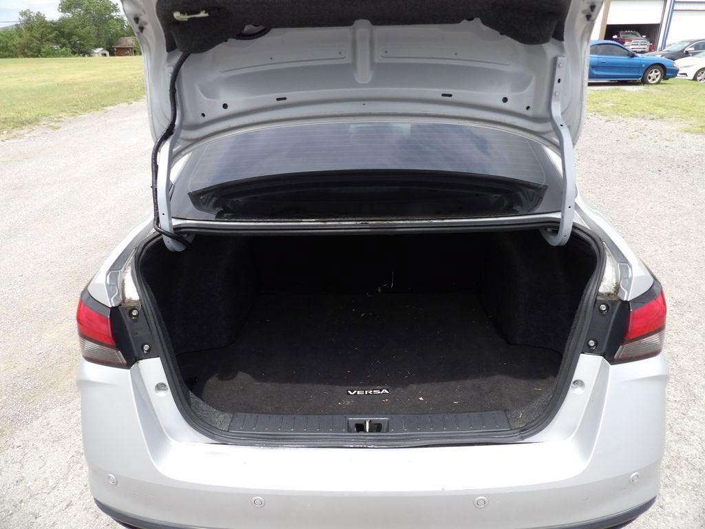 2020 Nissan Versa SV