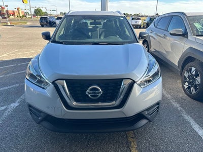 2019 Nissan Kicks S