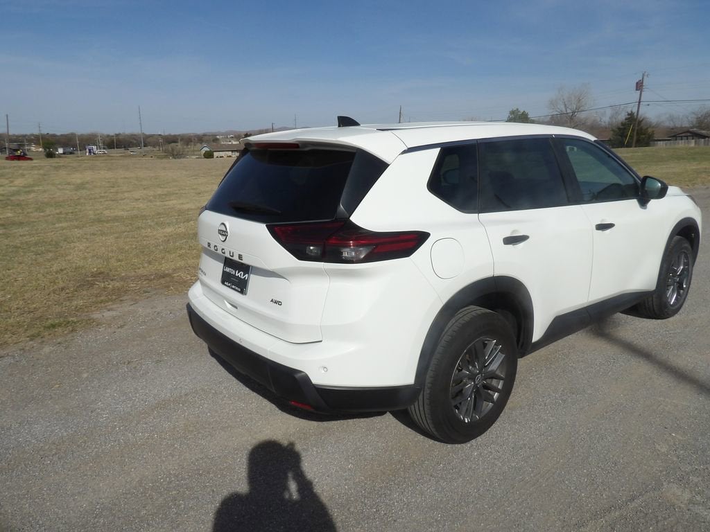 2024 Nissan Rogue S