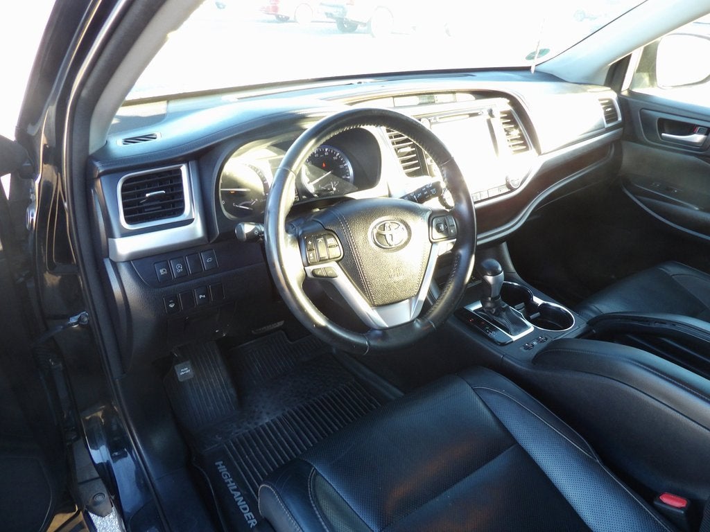 2017 Toyota Highlander Limited