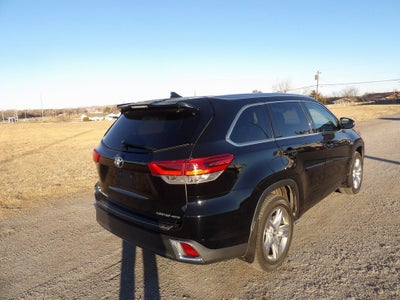 2017 Toyota Highlander Limited