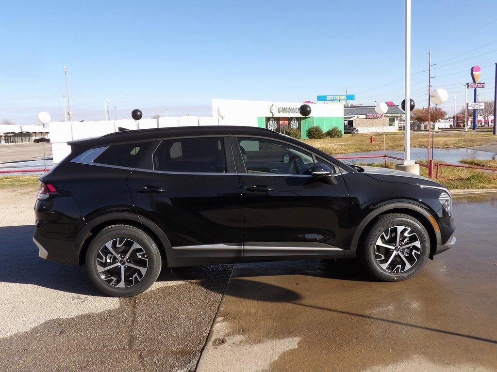 2025 Kia Sportage EX
