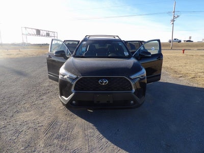 2024 Toyota Corolla Cross XLE