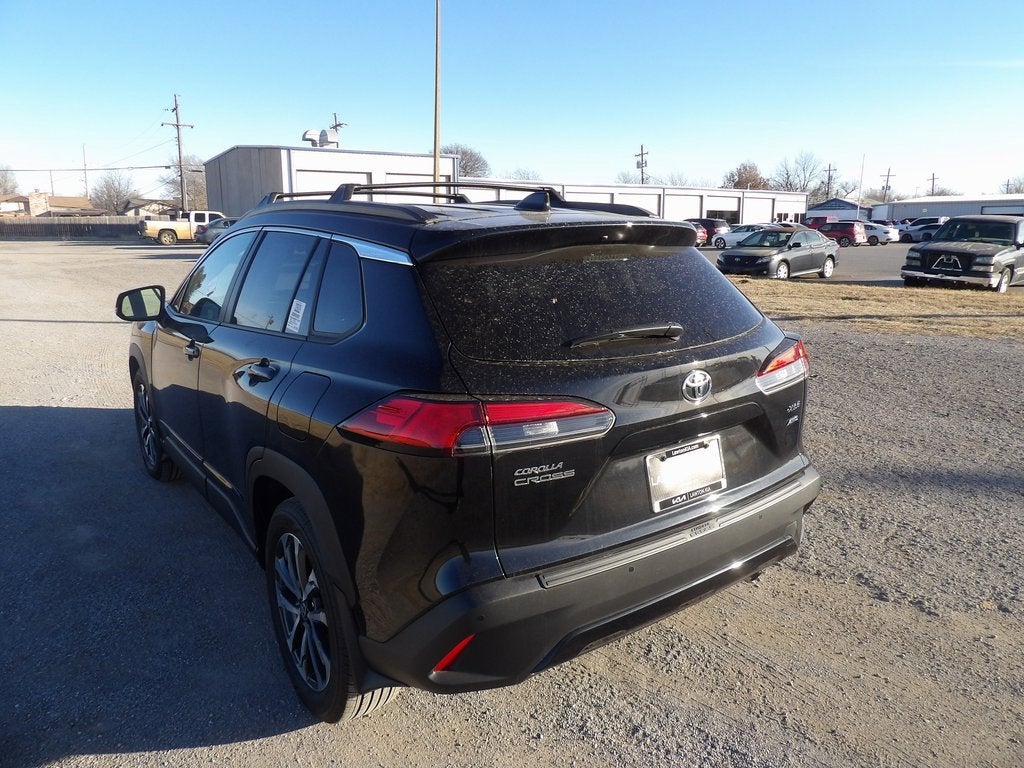 2024 Toyota Corolla Cross XLE