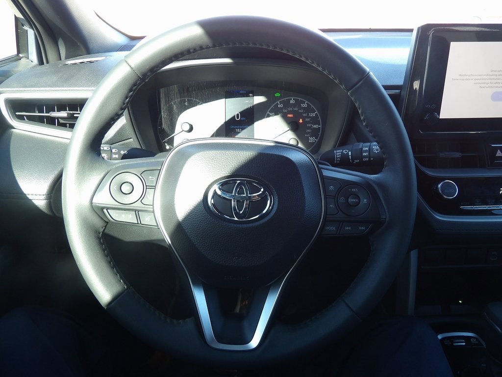 2024 Toyota Corolla Cross Hybrid SE