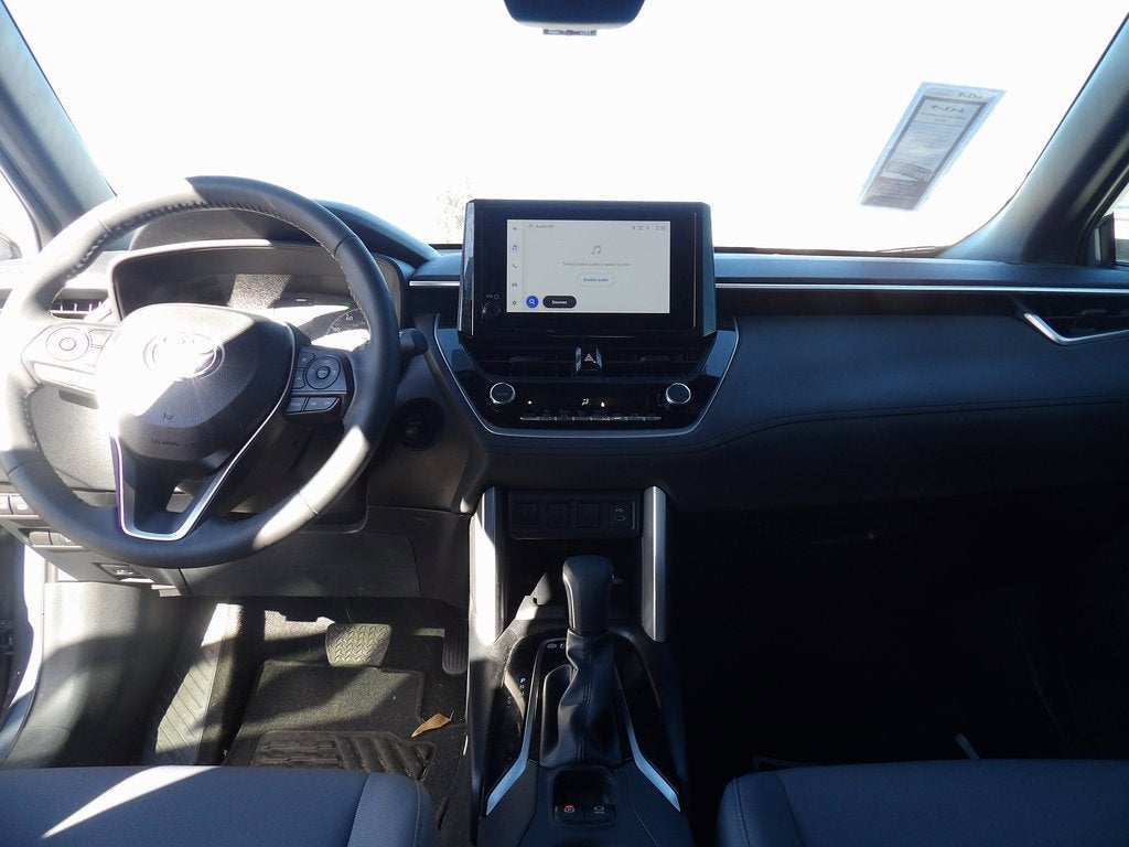 2024 Toyota Corolla Cross Hybrid SE