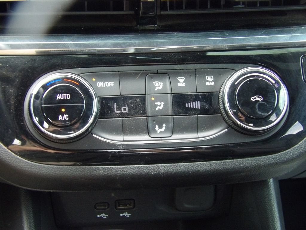 2025 Buick Envista Sport Touring