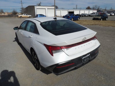 2024 Hyundai Elantra Limited