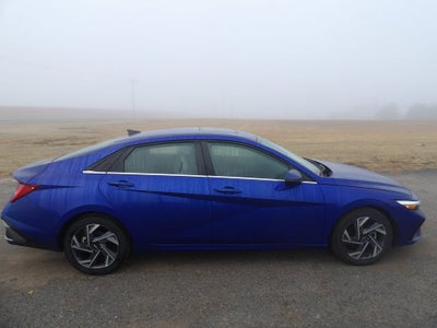 2025 Hyundai Elantra Limited