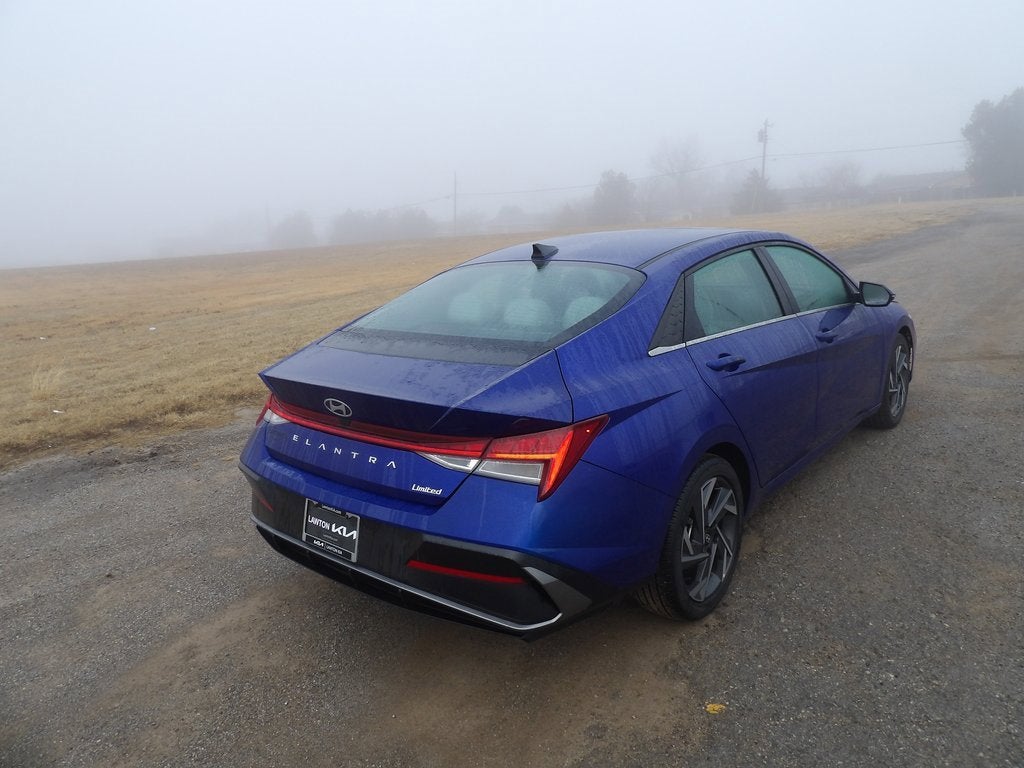2025 Hyundai Elantra Limited