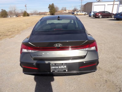 2025 Hyundai Elantra SEL Convenience