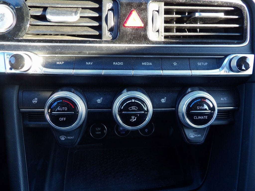 2022 Genesis G70 2.0T