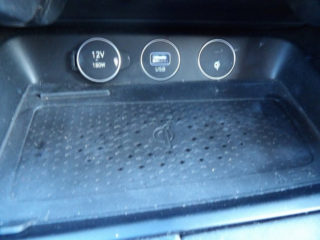 2022 Genesis G70 2.0T