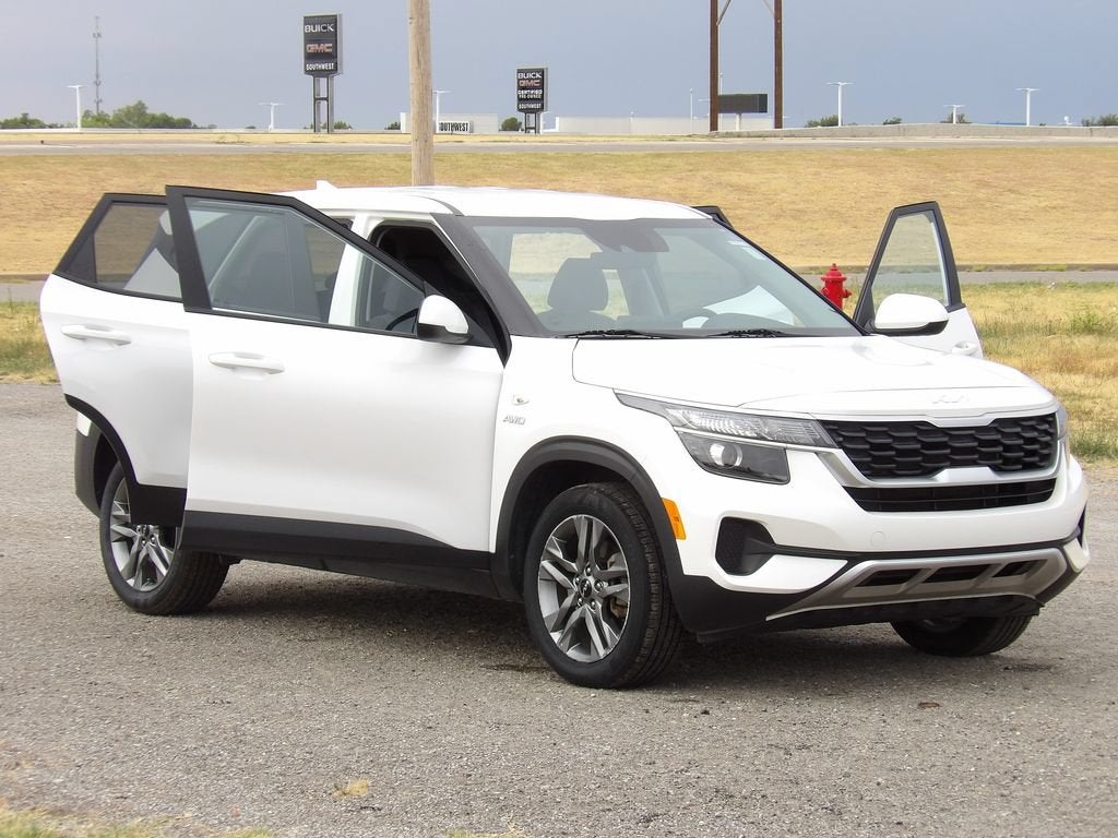 2022 Kia Seltos LX