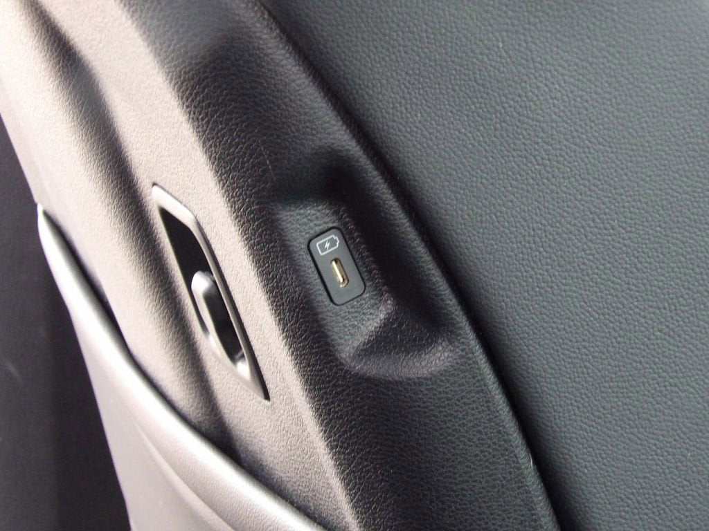 2024 Kia Sportage Plug-In Hybrid X-Line Prestige